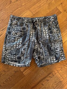 Black Bandana Paisley Cotton H&M Shorts Size L Obsidian
